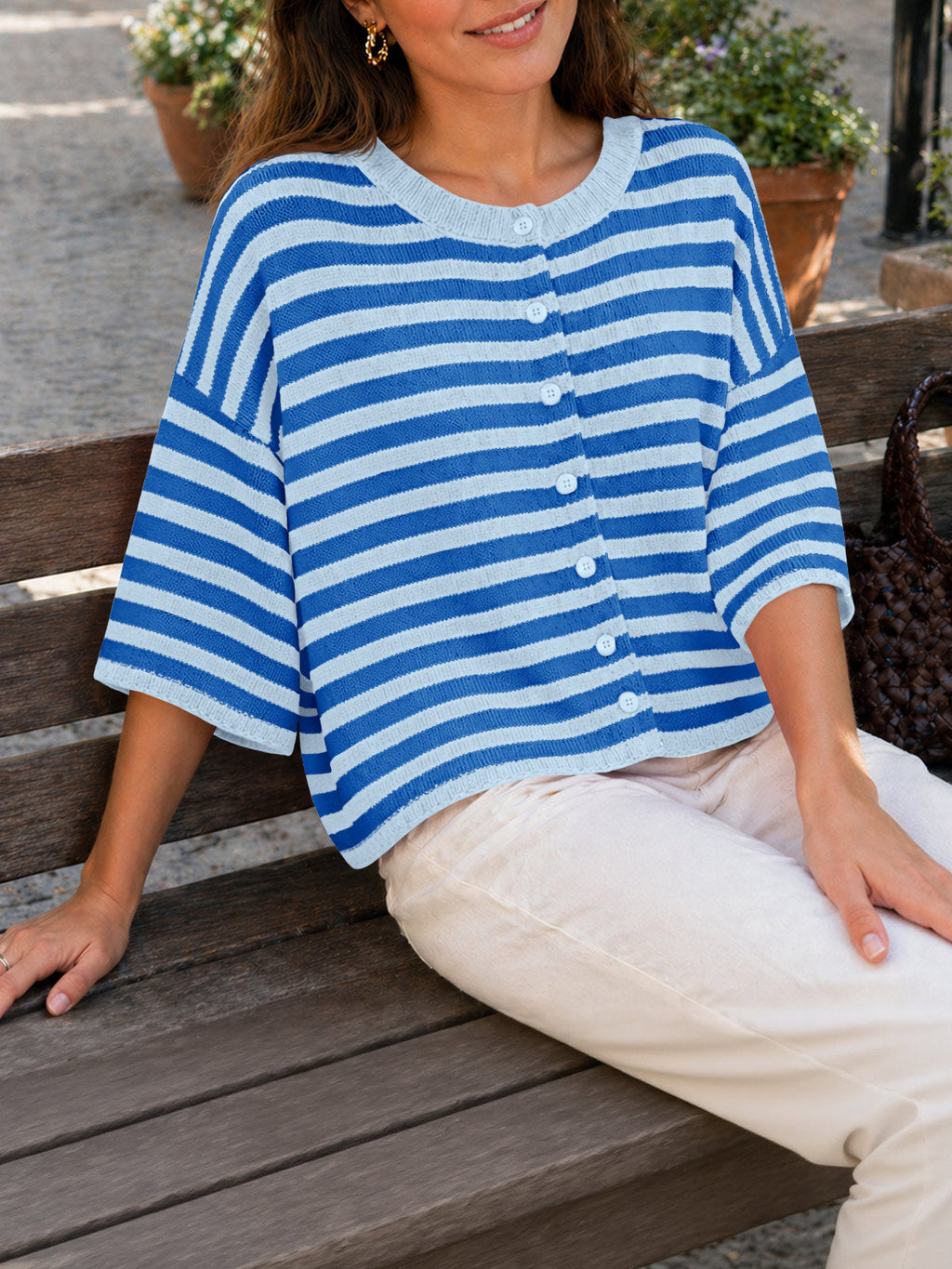 usvara Women Striped Cropped Cardigan