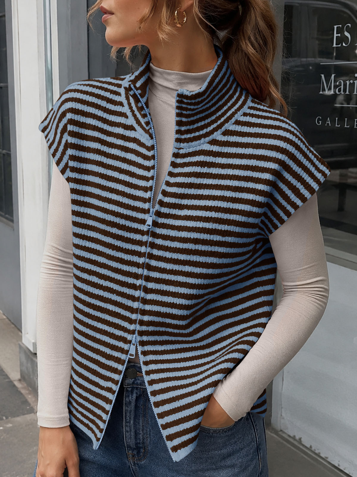 usvara Women Striped Zip Up Knit Cardigan
