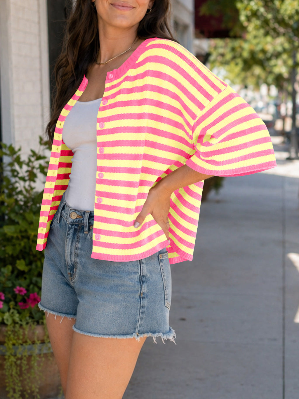 usvara Women Striped Cropped Cardigan
