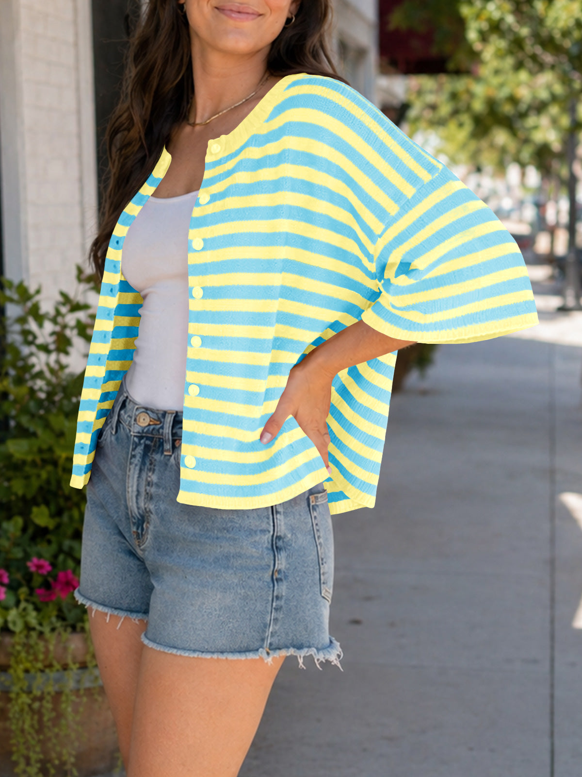 usvara Women Striped Cropped Cardigan
