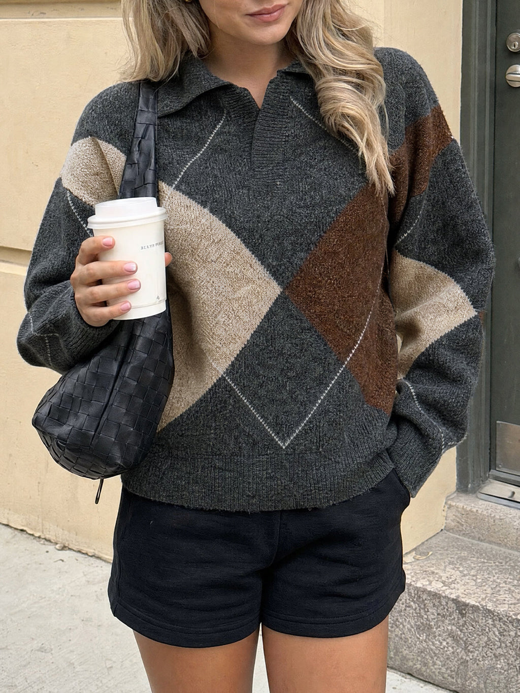 usvara Womens Collared V Neck Argyle Sweater