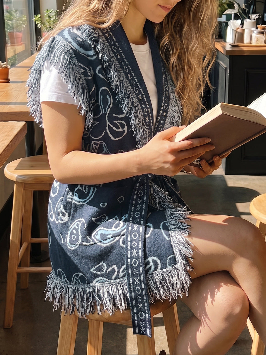 usvara Women Fringe Knit Cardigan