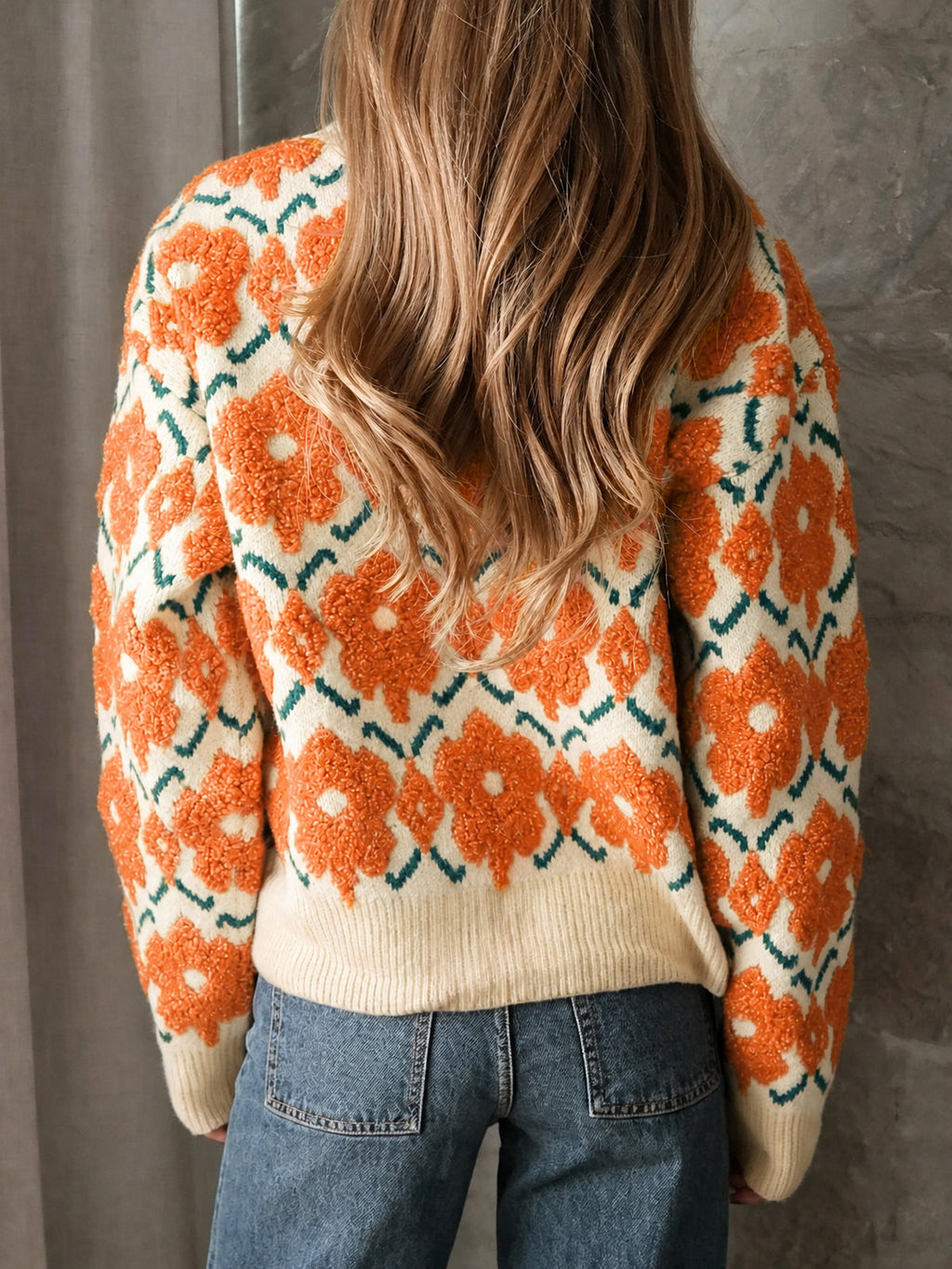 usvara Women Floral Knit Sweaters