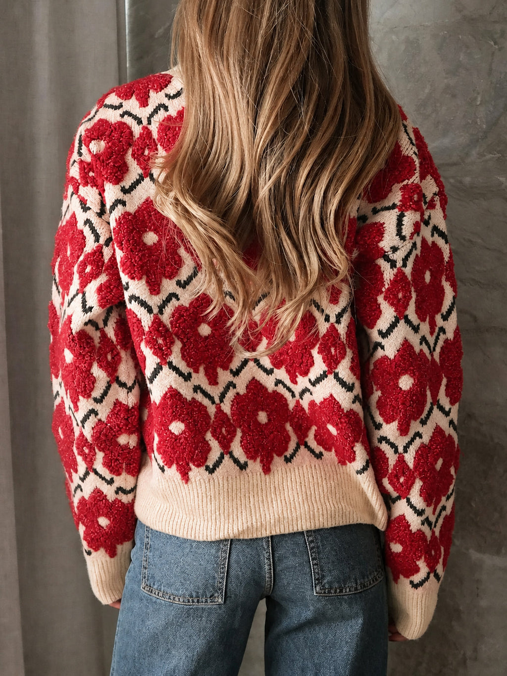 usvara Women Floral Knit Sweaters