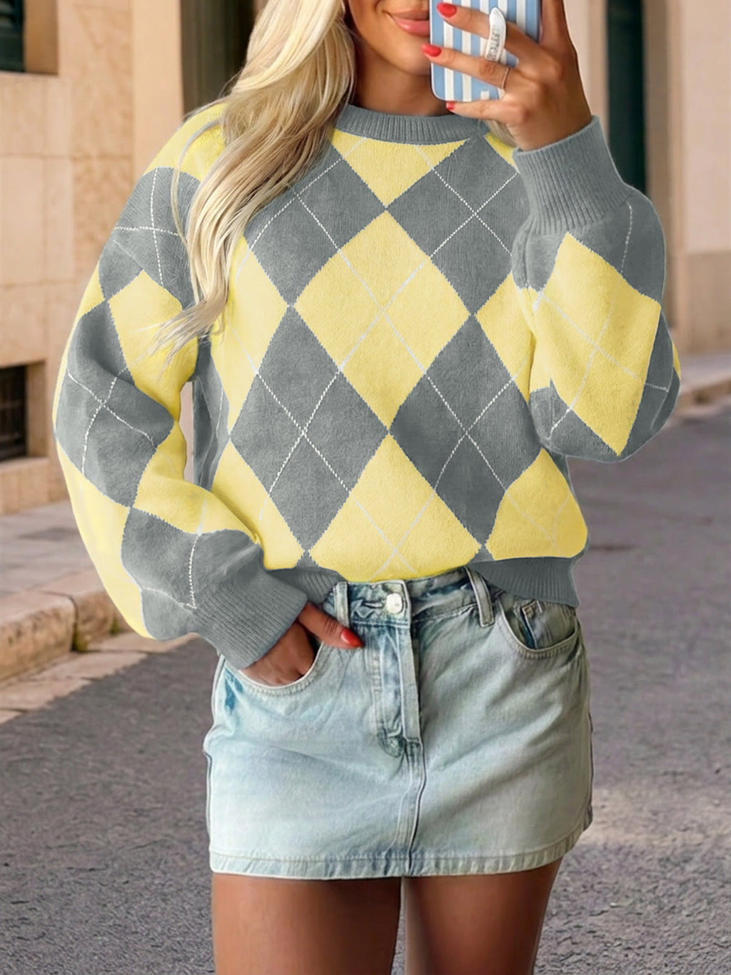 usvara Women Checkered Argyle Sweater